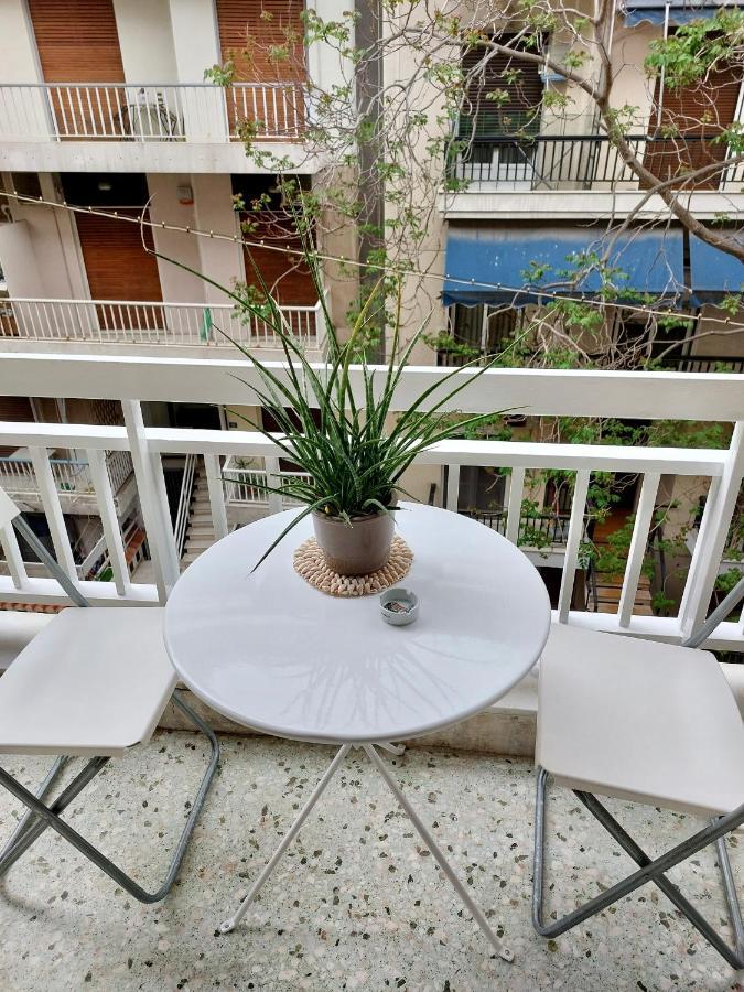 Christina-Anna Athens City Center Walking Distance To Everywhere And Acropolis, In One Of The Most Favorable Locations By National Gardens And Zoo, Hellenic Parliament In Syntagma And Stylish Exquisite Kolonaki Cozy Renovated Apartment Exterior foto